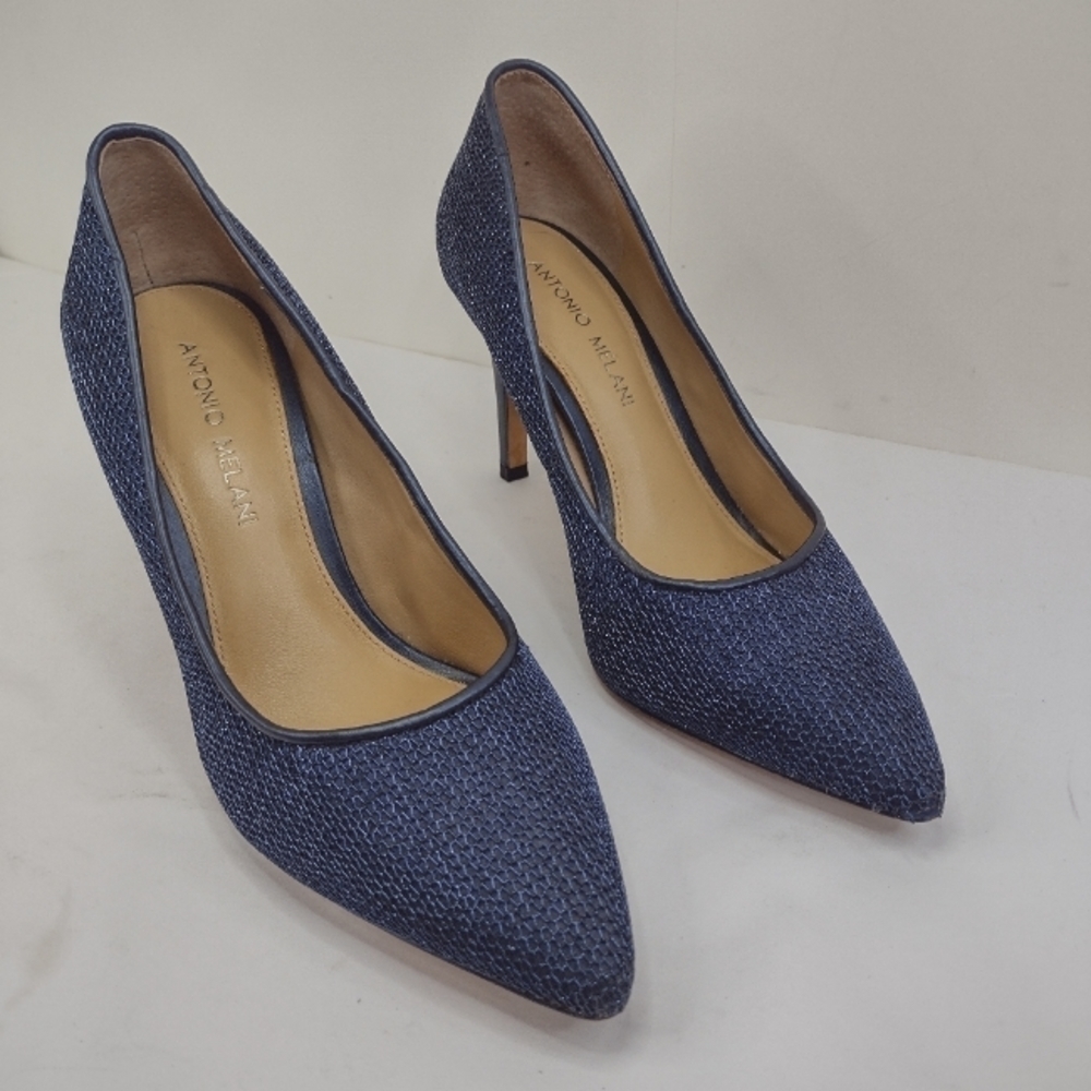 Antonio Melanie women's heels size (6.5M)